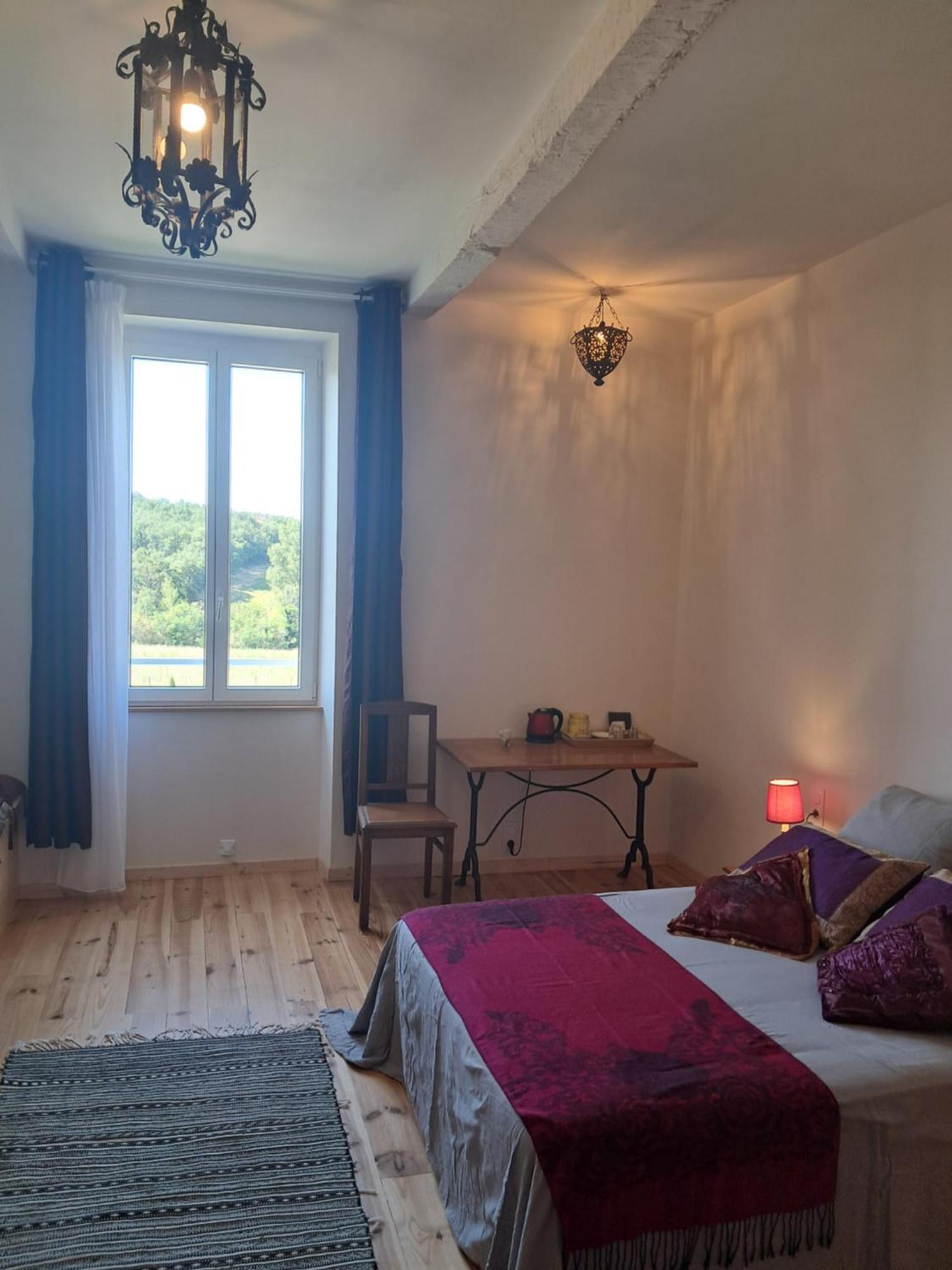 Aux Roses De Cedres Chambre Savane Salvagnac Zewnętrze zdjęcie